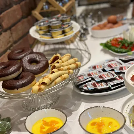 Hotel Restaurant Narasinga