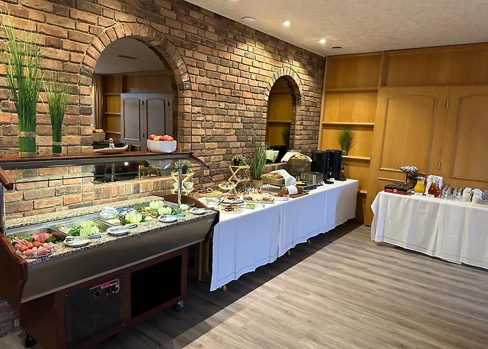 Hotel Restaurant Narasinga 3*